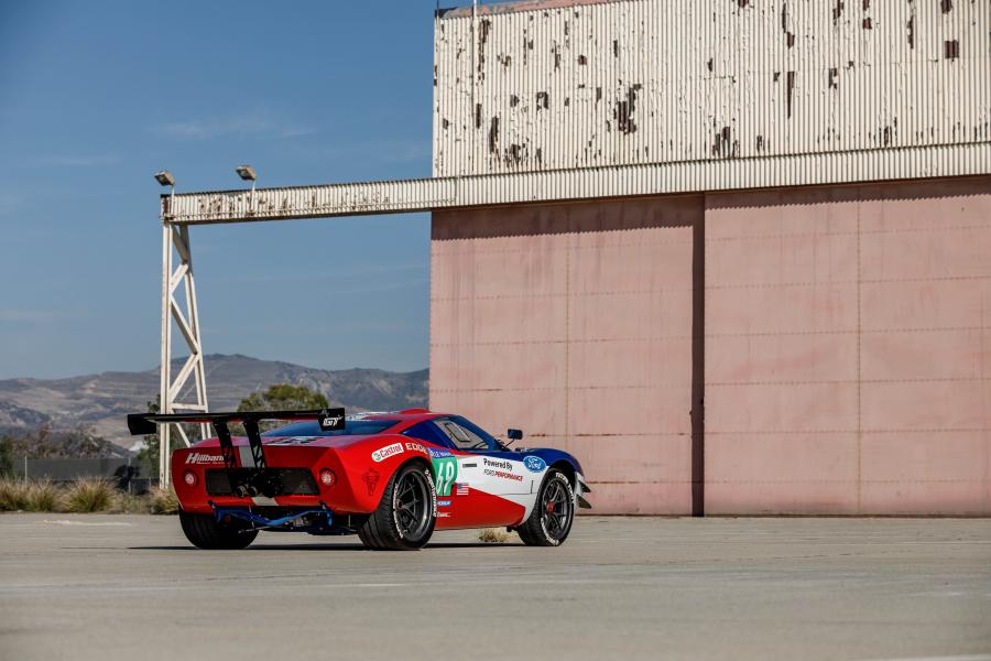  Ford GT40 Future by Superformance 2018 года  (фото 12 из 42)